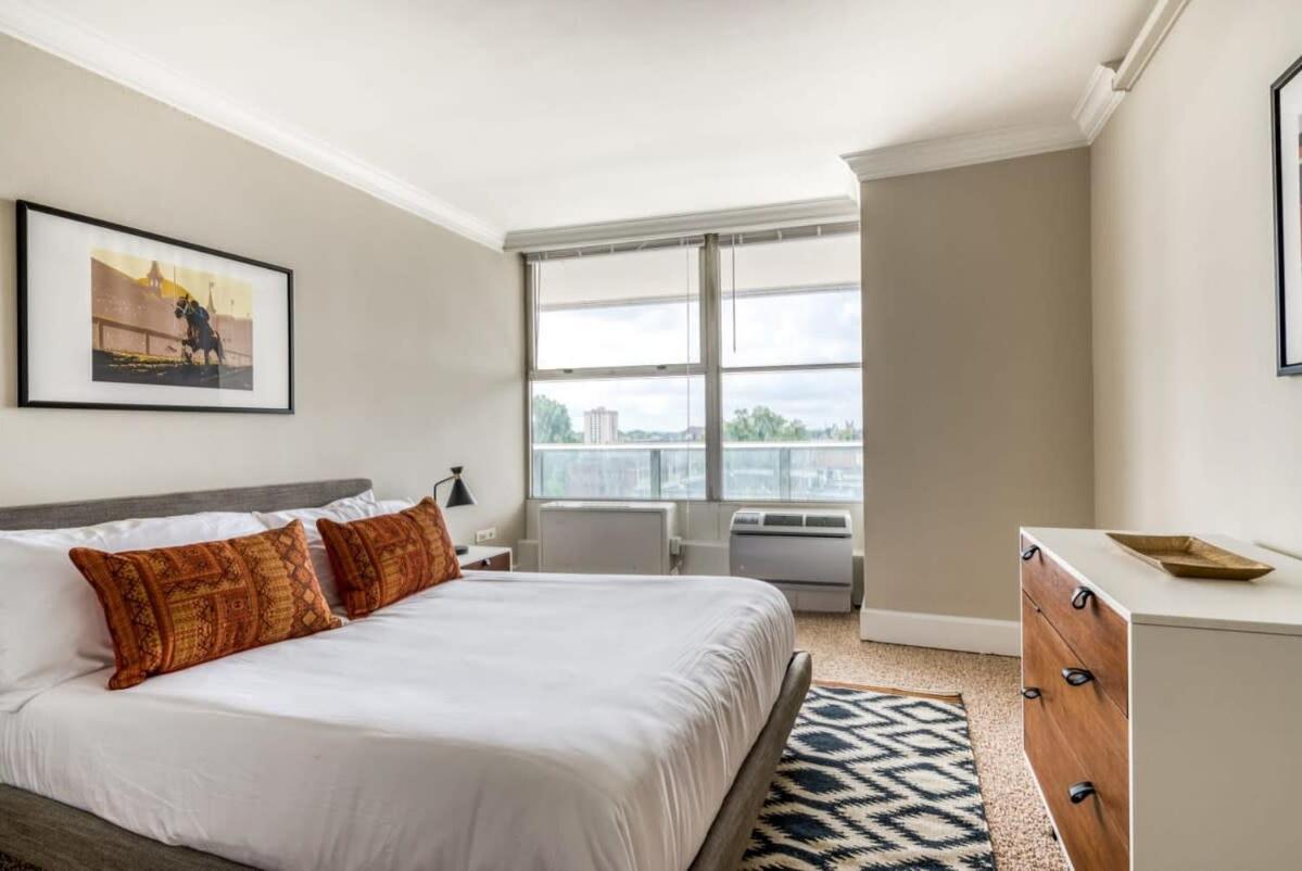 Cozysuites 800 Tower 2Br With Gym! 26 Louisville Eksteriør bilde