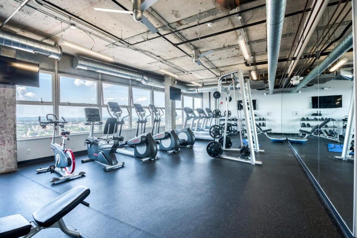 Cozysuites 800 Tower 2Br With Gym! 26 Louisville Eksteriør bilde