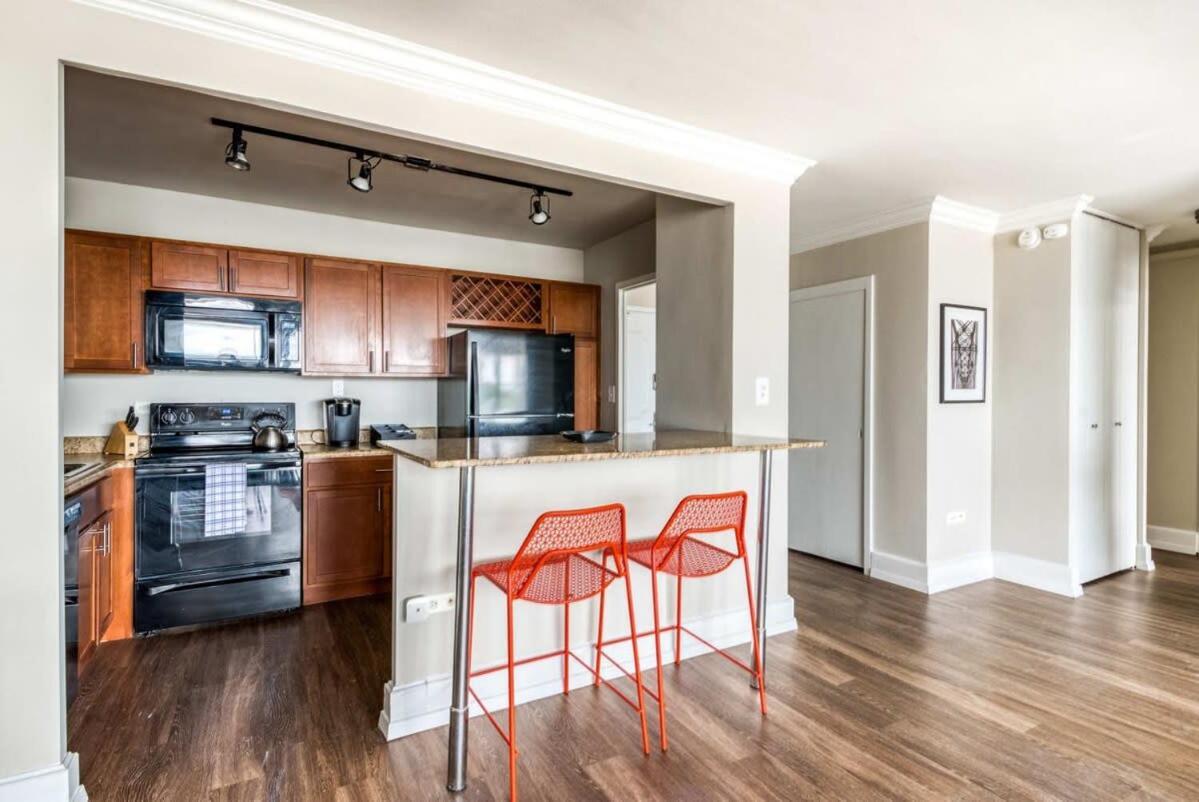 Cozysuites 800 Tower 2Br With Gym! 26 Louisville Eksteriør bilde